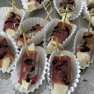 Parmaham met mozzarella