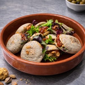 Mini pita pulled chicken