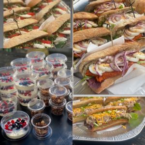 Lunch met yoghurt en granola